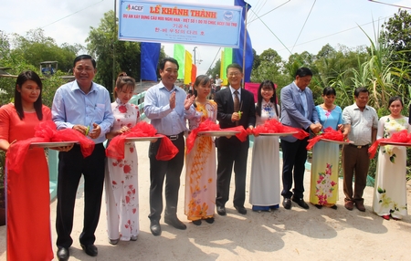 khanh thanh cau huu nghi han viet so 1 tai vinh long