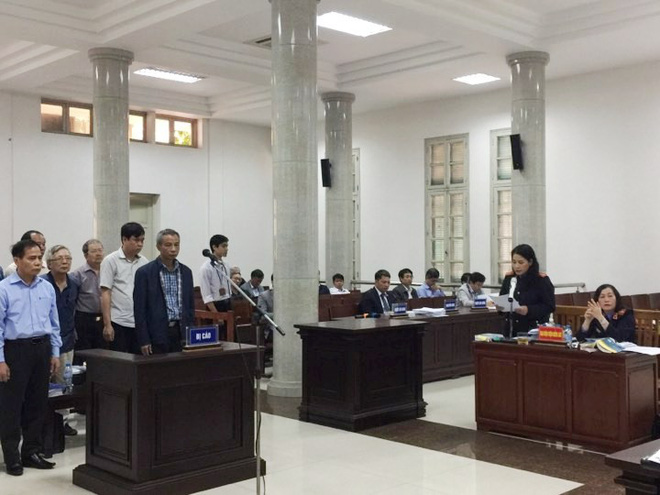 cuu pho chu tich ha noi vang phien toa xu vo ong nuoc song da vi chan doan hoi chung nao