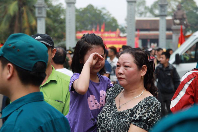 xuc dong khoanh khac tien tan binh len duong nhap ngu