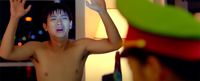 hoai lam bi lot do tat toi tap trong phim moi