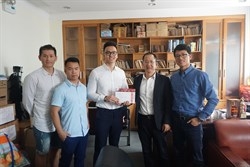 doi bong viet len ngoi vo dich tai gia i bo ng da thuong vien sec 2019