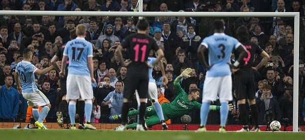 man city lan dau vao ban ket champions league