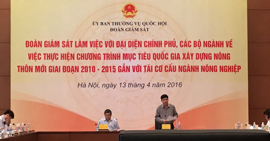 3 thang ky luat 14 dang kiem vien