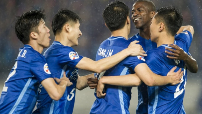 thua jiangsu suning bbinh duong bi loai khoi afc champions league