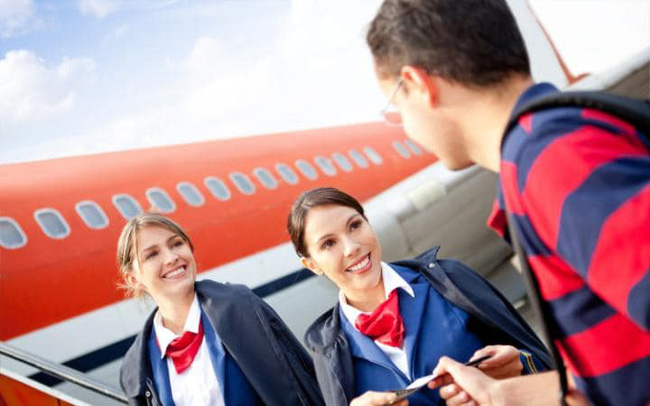 6 cau hoi pho bien ve vu hanh khach my goc viet bi truc xuat khoi may bay united airlines