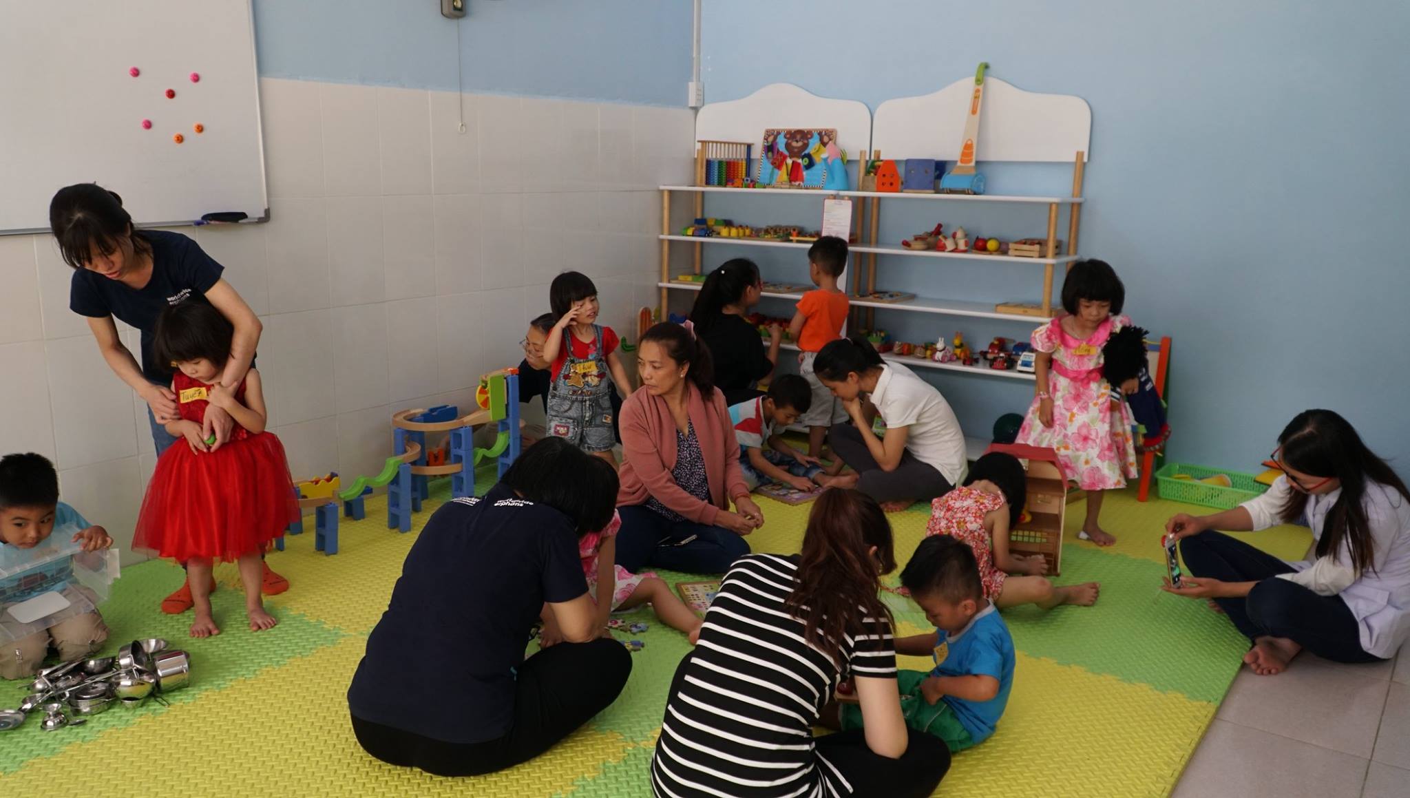wwo khai truong thu vien do choi thu 10 tai viet nam