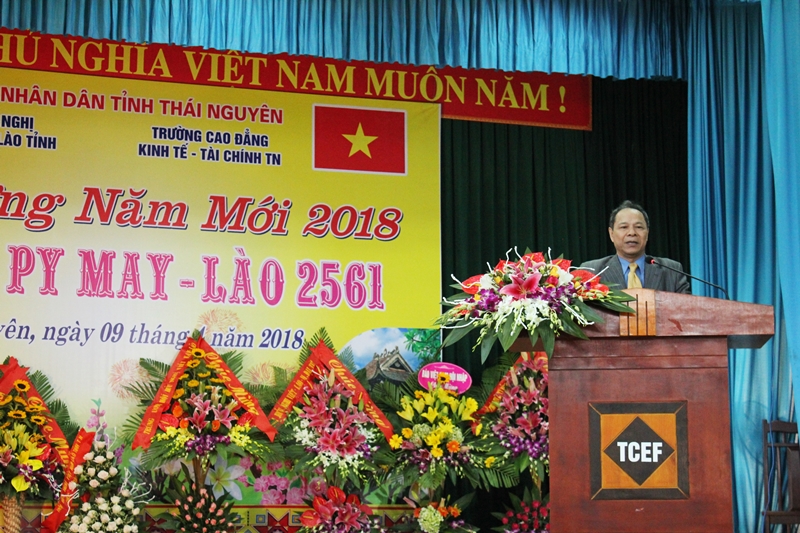am ap tet co truyen lao bunpimay tai thai nguyen