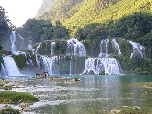 unesco cong nhan non nuoc cao bang la cong vien dia chat toan cau