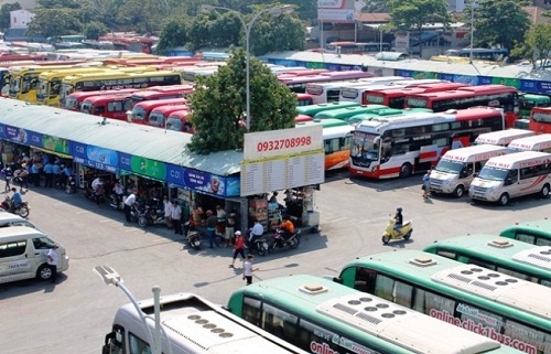 dip le 304 tphcm tang cuong 70 xe buyt tai ben xe lien tinh