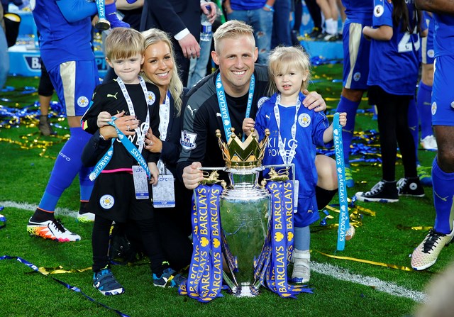 leicester tung bung nhan cup vo dich