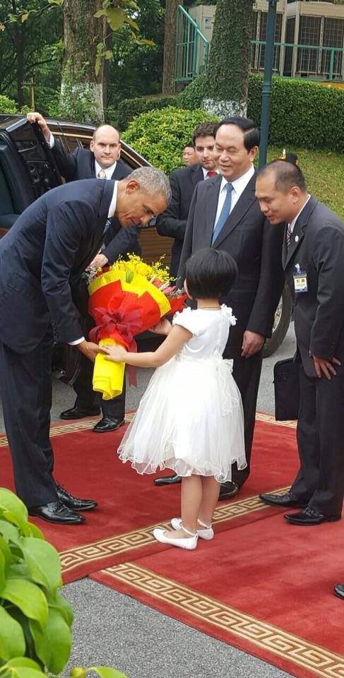 be gai tang hoa tong thong obama tai phu chu tich la ai