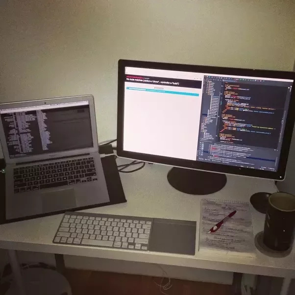 cau chuye n cu a coder da m bo chu c gia m do c de di ho c la p tri nh na y se cho ba n tha y tie n khong pha i la ta t ca