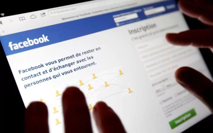 facebook canh bao ve thong tin gia mao truoc them bau cu anh