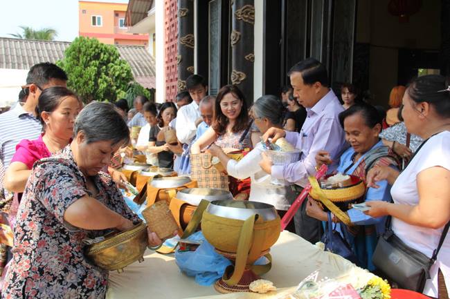 kieu bao tai lao mung dai le phat dan 2561