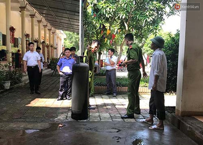 co giao dan hon 200 tre mam non thao chay khoi truong vi binh gas bat ngo phat hoa