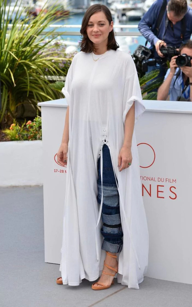 moi di duoc nua chang duong nhung tham do lhp cannes 2017 da tran ngap sao mac xau