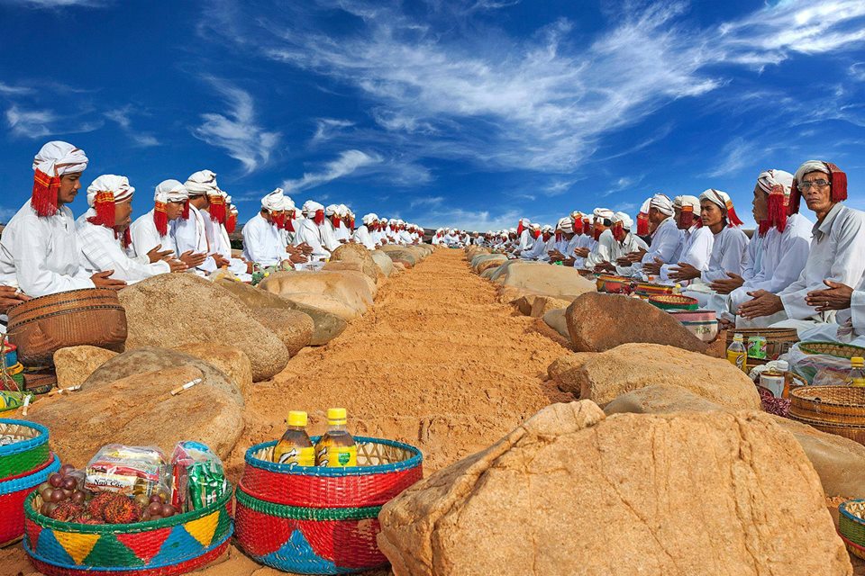 khong khi tet ramuwan 2017 ron rang cua dong bao cham o ninh thuan