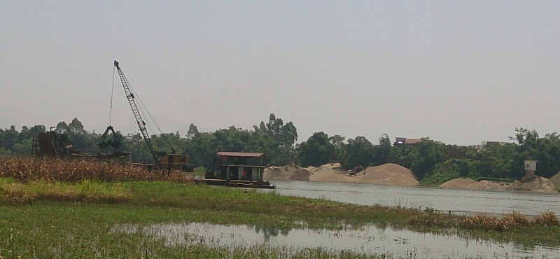 huyen phu ninh phu tho dan mat dat canh tac vi khai thac cat
