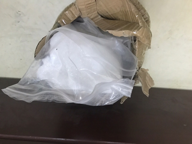 ben trong xuong san xuat dieu che ma tuy va thuoc lac lon nhat nuoc o sai gon