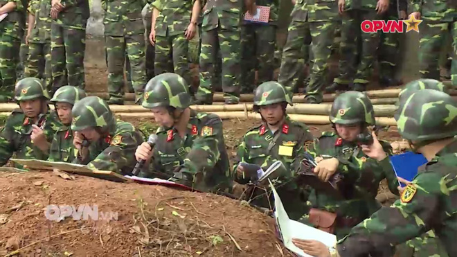 an tuong quan su viet nam tuan qua phao otobreda tren tau csb 8020