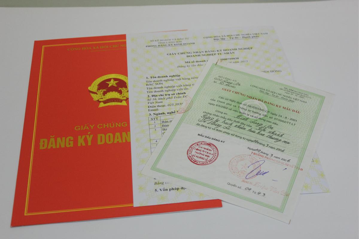 gan 11000 doanh nghiep thanh lap moi trong thang 5