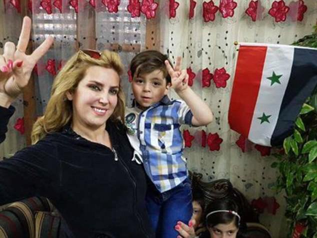 cau be syria minh day thuong tich va be bet mau sau mot nam gio the nao
