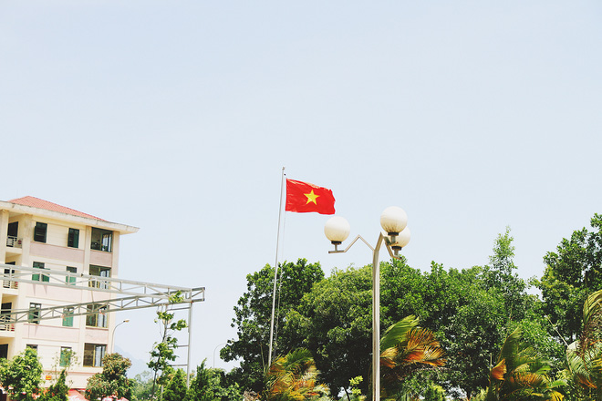 mua he nam ay chung ta cung song cung choi khoang thoi gian dang nho nhat cua sinh vien chinh la khoa hoc quan su