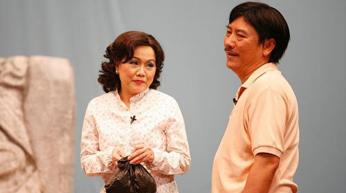 nghe si mien nam buc xuc ve quy dinh cap phep vo dien trong mot nam