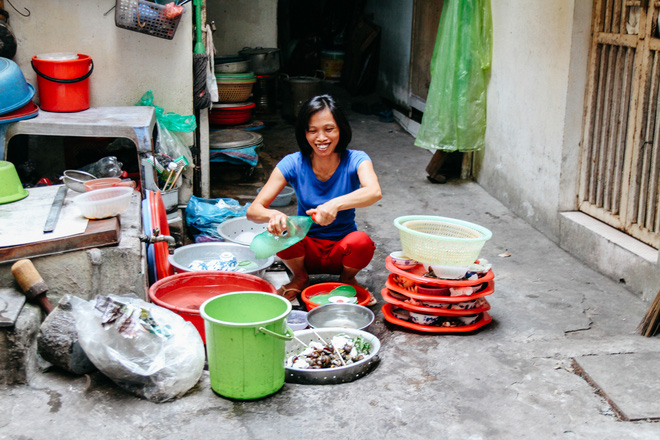 quan oc dac biet o ha noi suot 20 nam chu va nhan vien khong noi voi khach mot loi