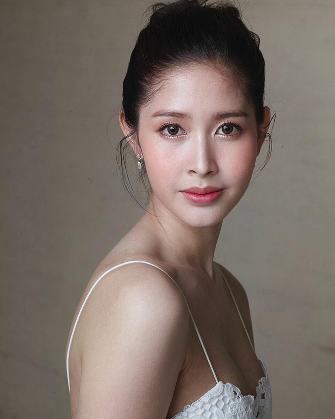 nhan sac dep tua nu than cua thi sinh hoa hau chuyen gioi thai lan khien phai nu cung phai ghen ti
