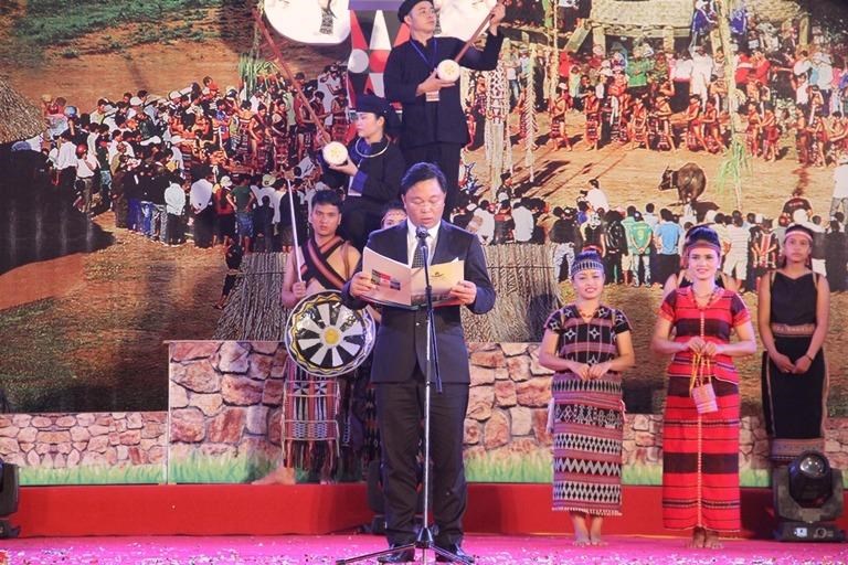 14 tinh thanh tham gia ngay hoi dung cay neu