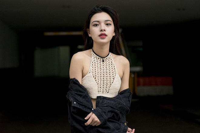nhan sac co gai khien 3 huan luyen vien the face cai nhau de gianh giat
