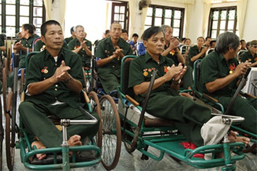 tang qua nguoi co cong voi cach mang hon 3946 ty dong trong dip 277