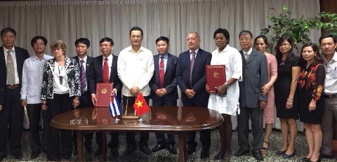 nhung hat gao tham tinh huu nghi viet nam cuba