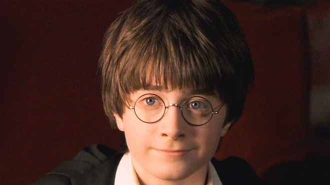 harry potter da buoc sang tuoi 20 hanh trinh 2 thap ky cua cuon sach tung nhieu lan bi choi bo