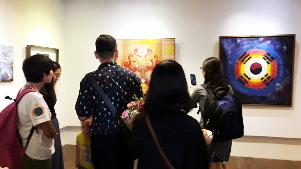 han quoc qua con mat cac nghe si tre viet nam
