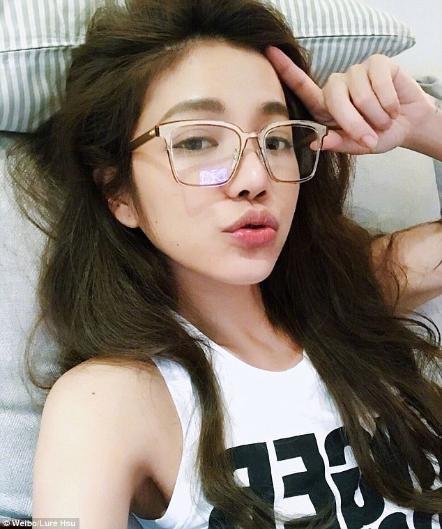 ai ma tin noi nhung nguoi phu nu xinh dep nay la me con mot trong so do da u70