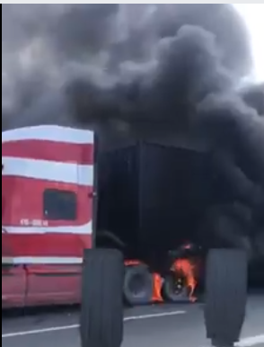 sai gon xe container bat ngo boc chay ngun ngut tren cao toc long thanh cau giay