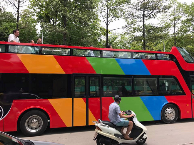 ha noi sap co xe buyt 2 tang mui tran phuc vu khach du lich