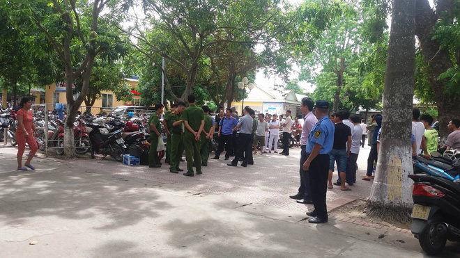 bao ve benh vien bi nguoi nha benh nhan dung dao dam nguy kich