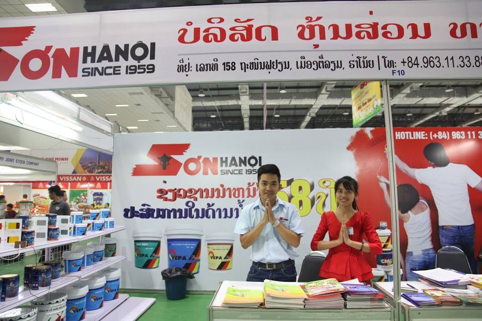 120 don vi doanh nghiep tham gia hoi cho thuong mai viet nam lao 2017