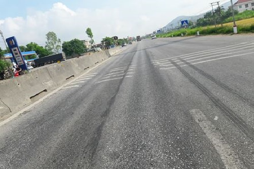 quo c lo 1a doan nghe an xuong cap tiem an tai nan giao thong