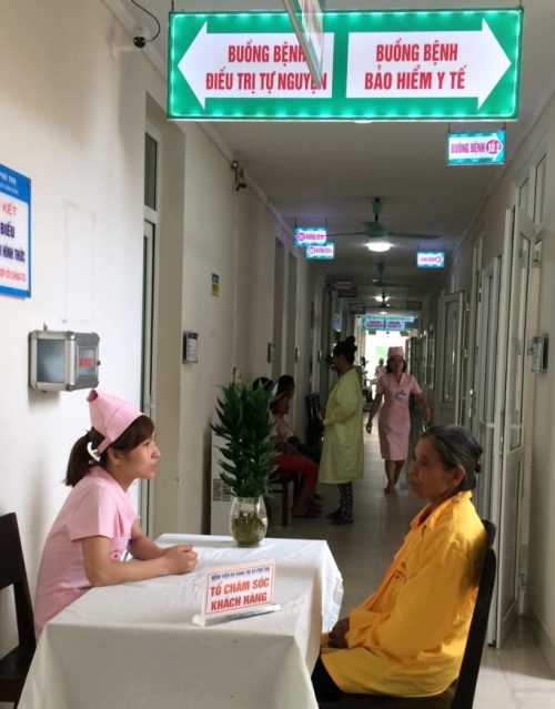 nang cao chat luong kham chua benh doi moi phong cach thai do phuc vu huong toi su hai long cua nguoi benh