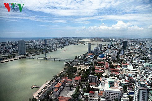 xem xet thu hoi du an nha hang ben du thuyen cua ong vu nhom tai da nang