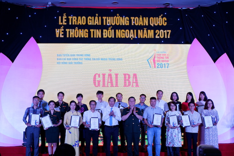 67 tac pham dat giai thuong toan quoc ve thong tin doi ngoai nam 2017