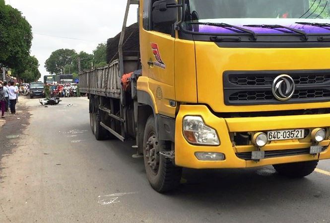 loat tai nan nghiem trong nganh duong sat duong bo gay nhieu thuong vong