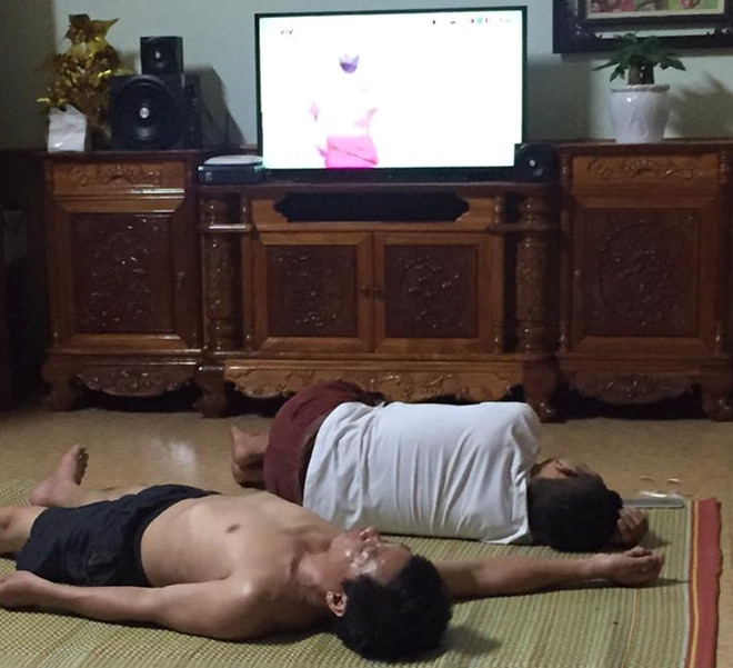 nhung ong bo viet ba dao mua world cup cang xem bong da cang ngu ngon