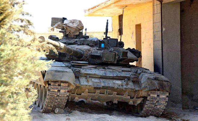 xe tang t 90 nga no tung o syria than thanh cung di dut nhu bao anh tai khac