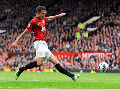 van persie roi mu sang fenerbahce huyen thoai con do