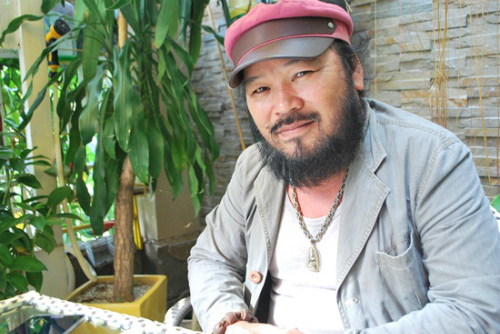 chia tay dat phuong nam vo tong di hat hoi cho de muu sinh